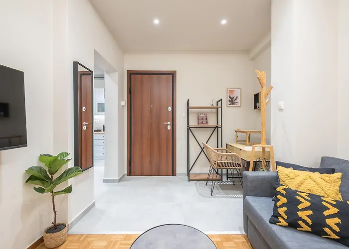 Exclusive Mavili Suite By Cloudkeys