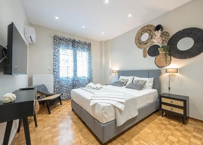 Exclusive Mavili Suite By Cloudkeys